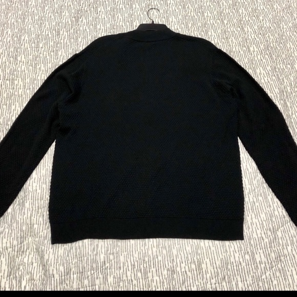 🎊2 for $20!🎊🐃VISITOR SWEATER🐃 - Picture 3 of 3